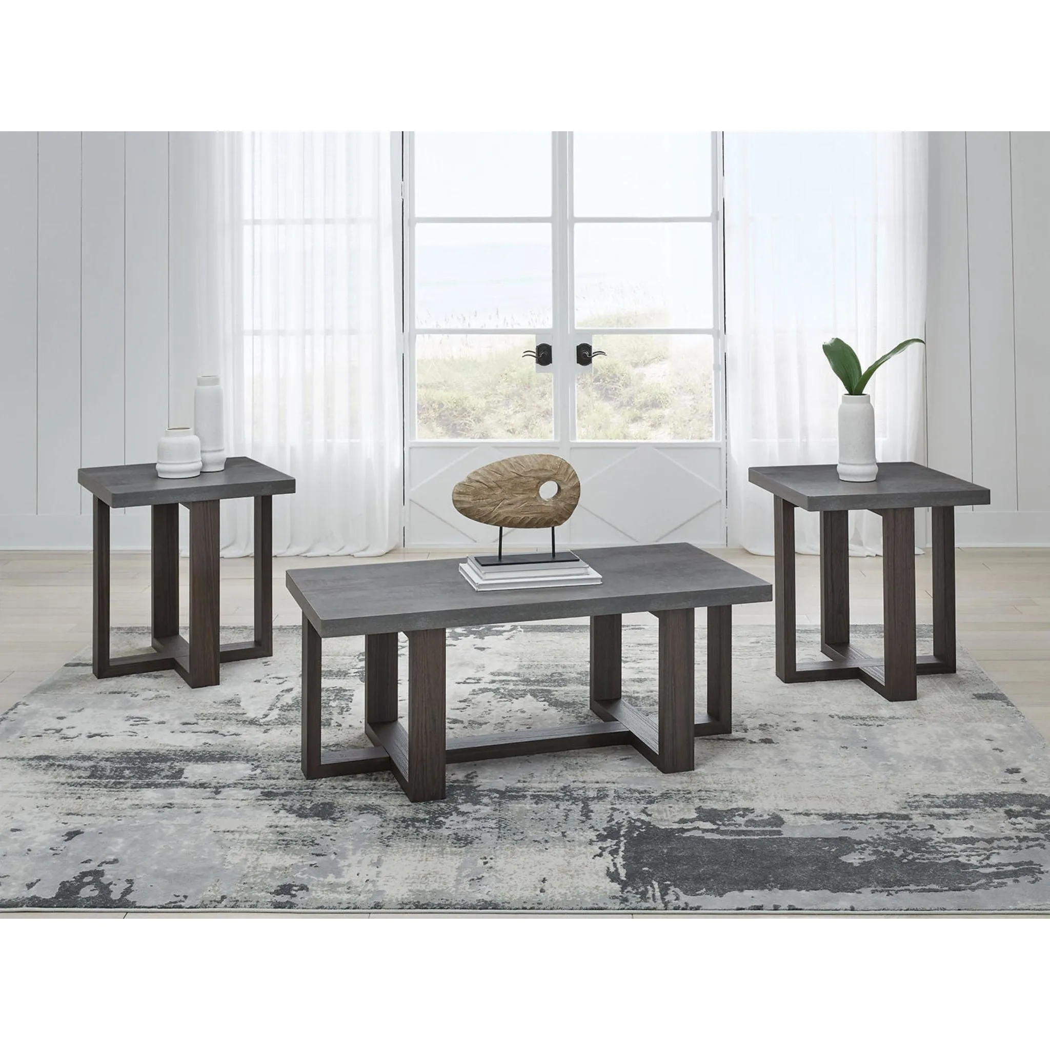 Dynnford Occasional Table Set (set of 3)