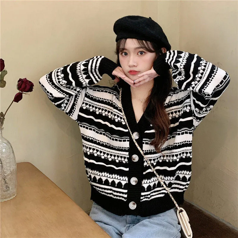 Knitted Cardigan Women Lazy Trendy Short Loose Slim-Look V-Neck Long Sleeved Tops Sweater