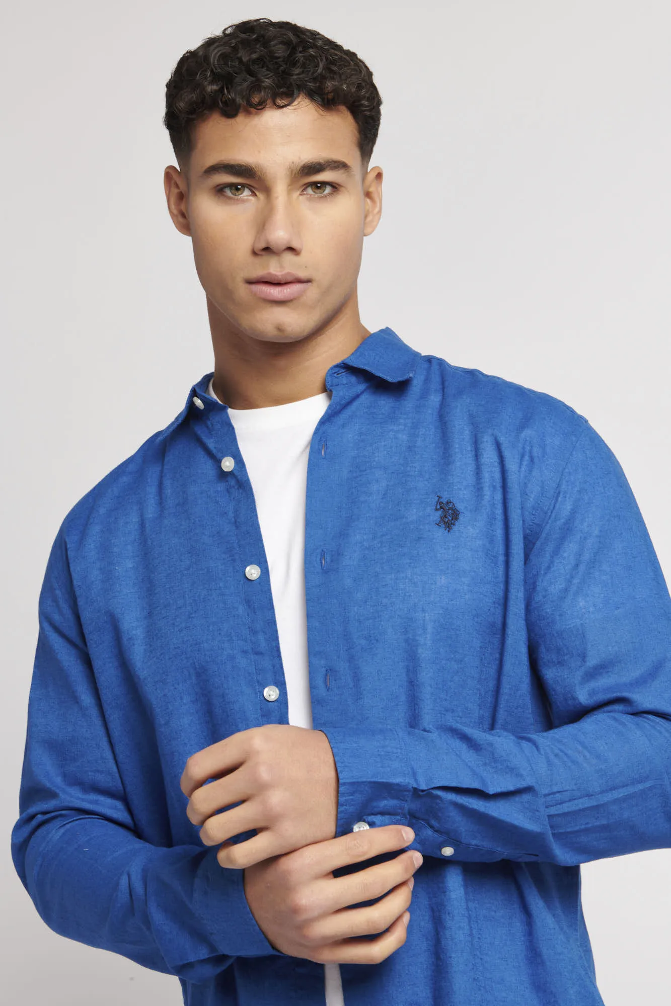 Mens Relaxed Linen Blend Long Sleeve Shirt in Deja Vu Blue